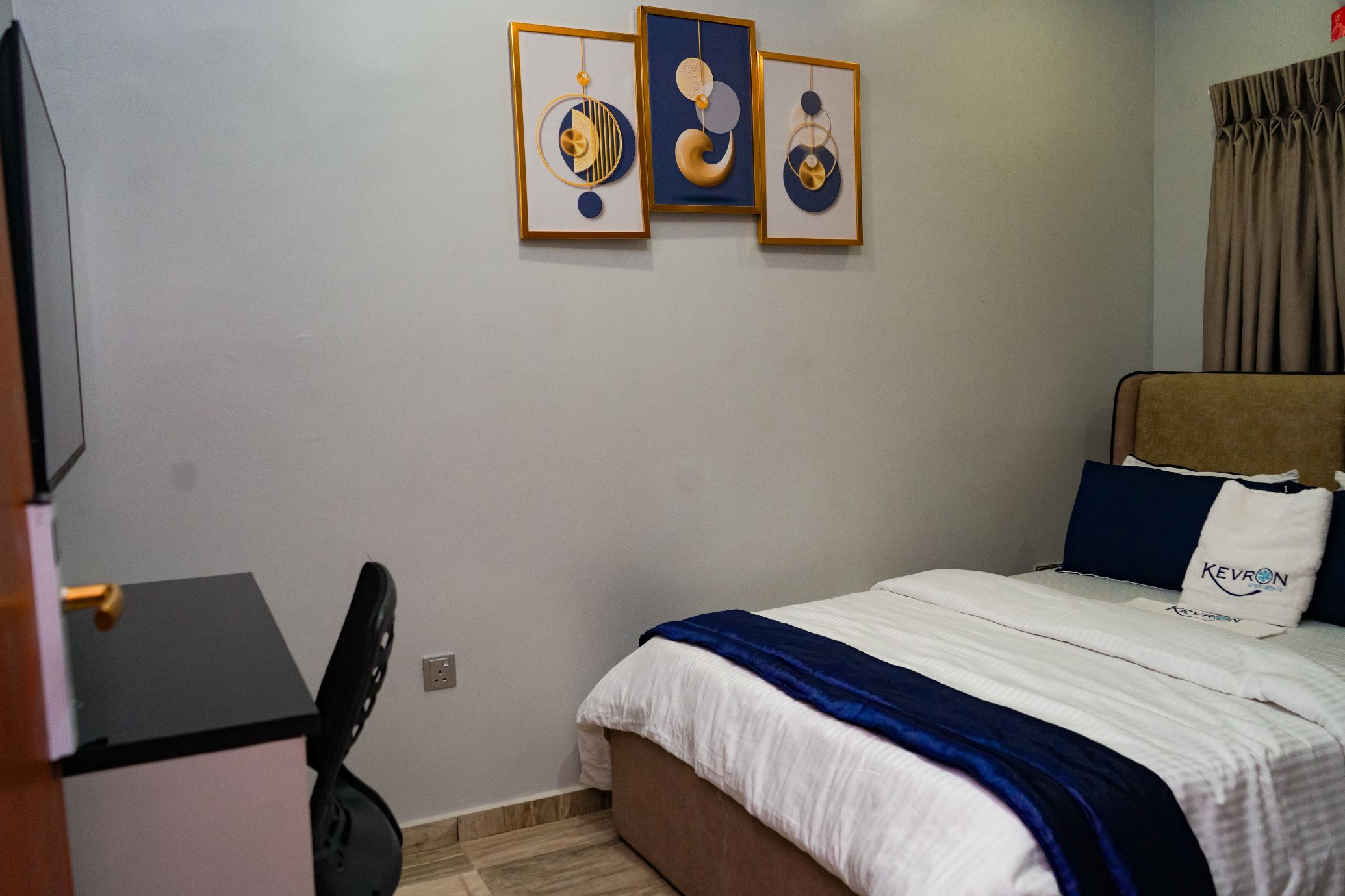 2 Bedroom Luxury Apartment